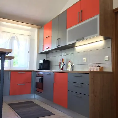 Konukevi Sanmari Novi Vinodolski