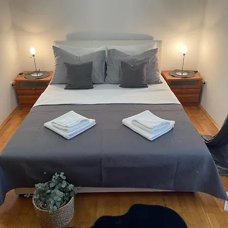 Sanmari Novi Vinodolski