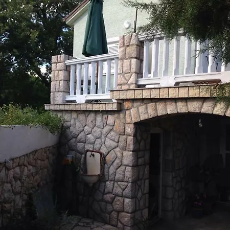 Sanmari Guest house 3*