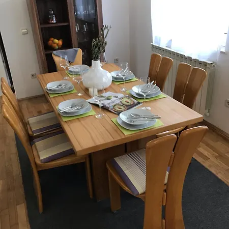 Guest house Sanmari 3*